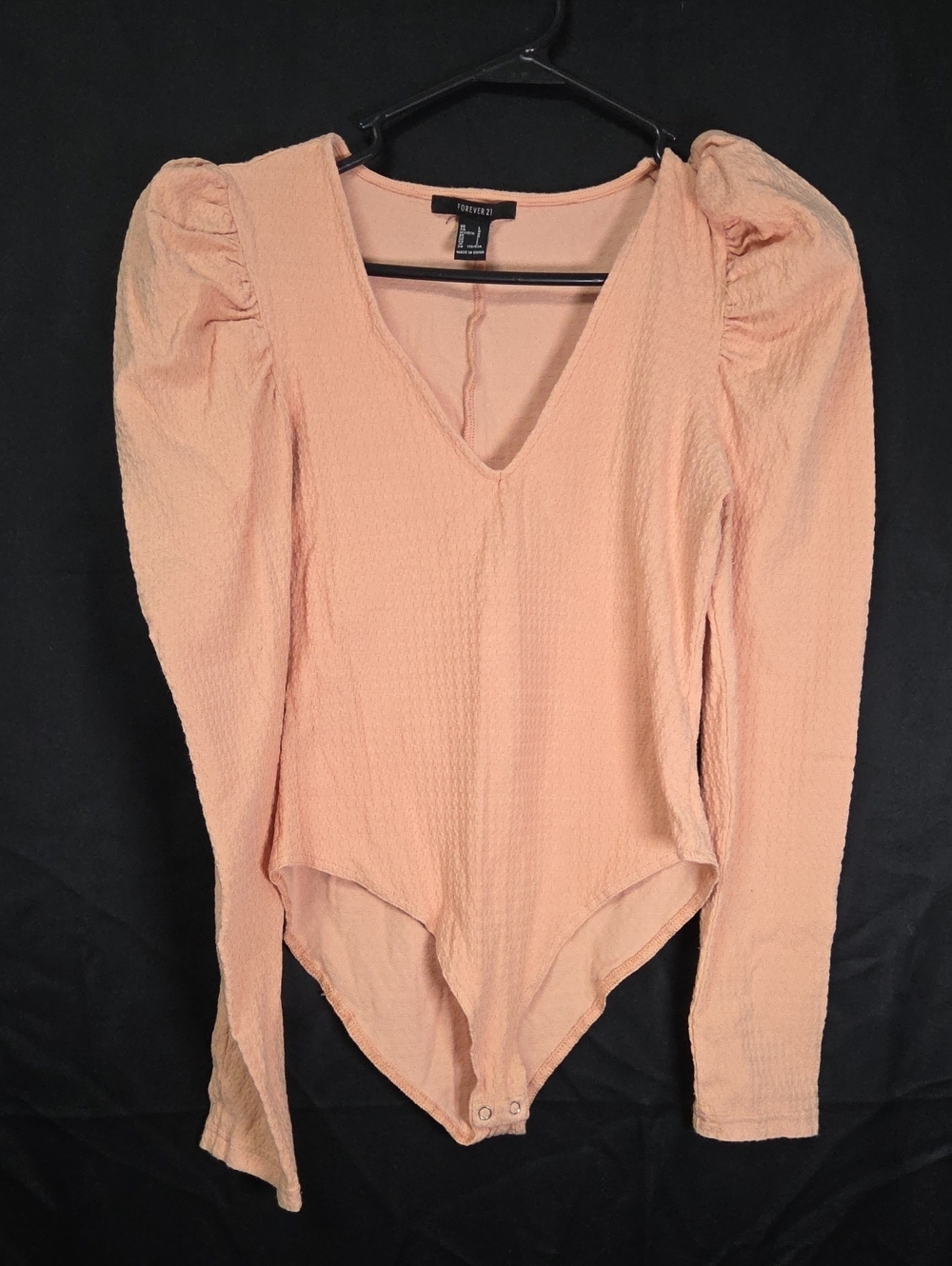 Forever 21 Apricot V-Neck Large Size [1523]